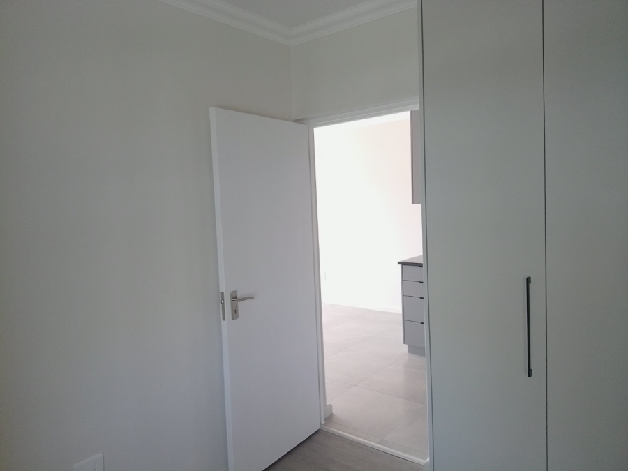2 Bedroom Property for Sale in Flamingo Vlei Western Cape